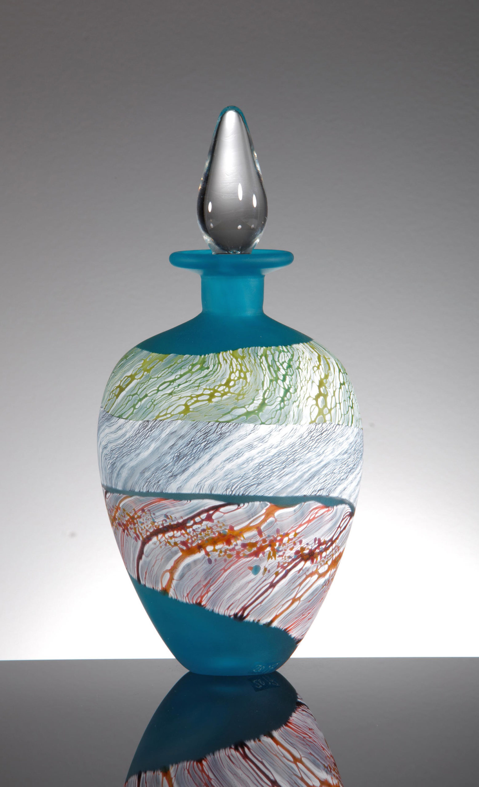 Thomas Petit Glass. Sea Shore - Flint. Medium and Small Round Stoppered Bottle