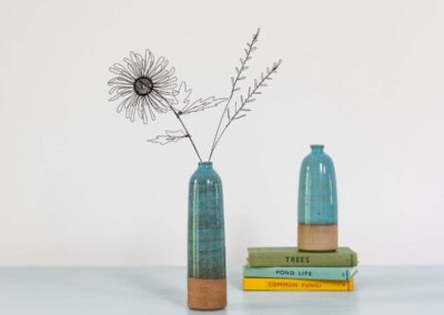 Judith brown wire flowers inspire by dahlisa